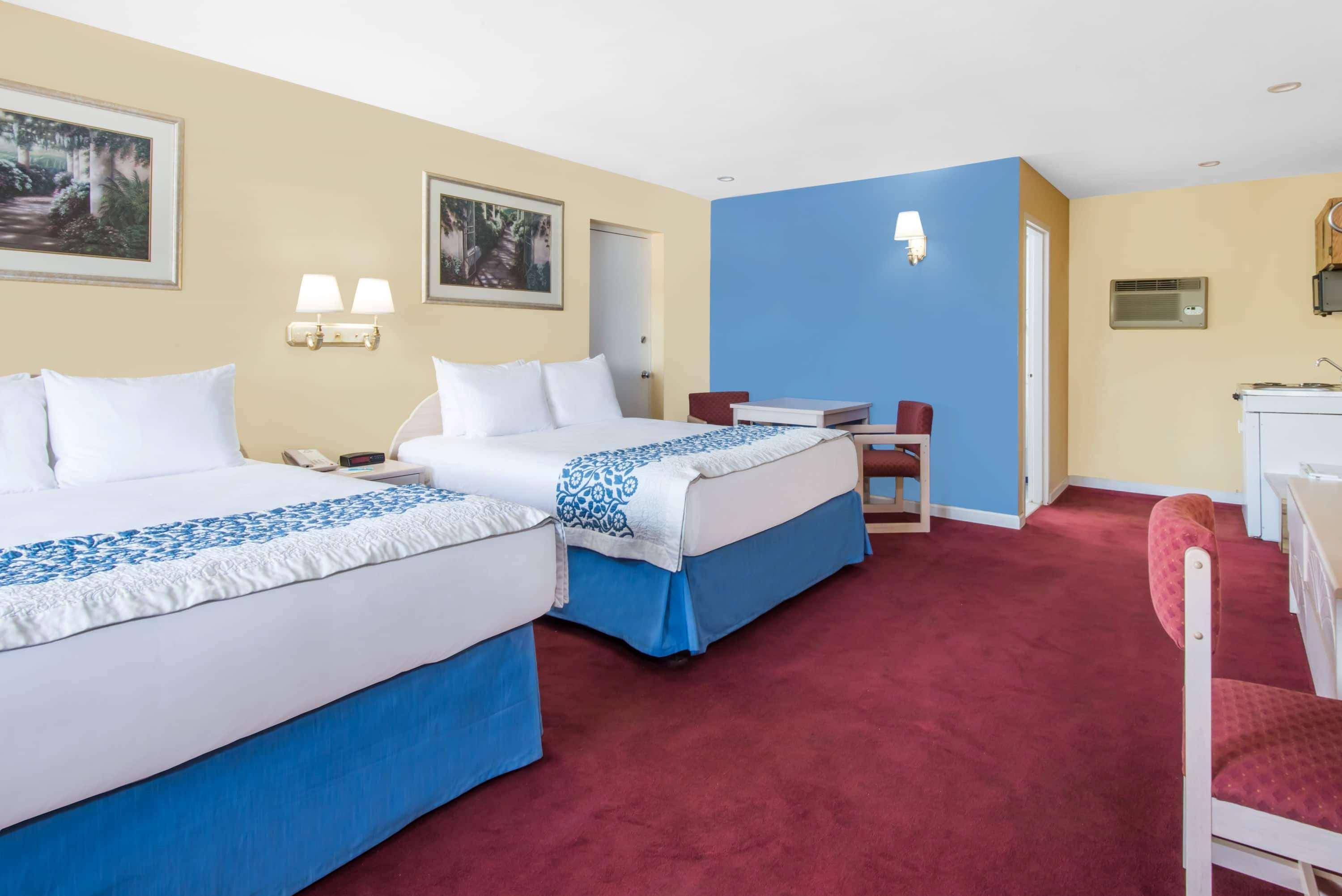 Days By Wyndham Long Island Hicksville