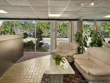 Hotel Days By Wyndham Long Island 2*